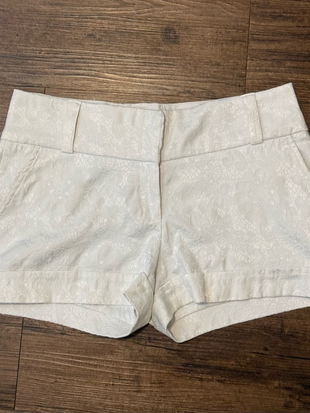 Maurices white lace shorts